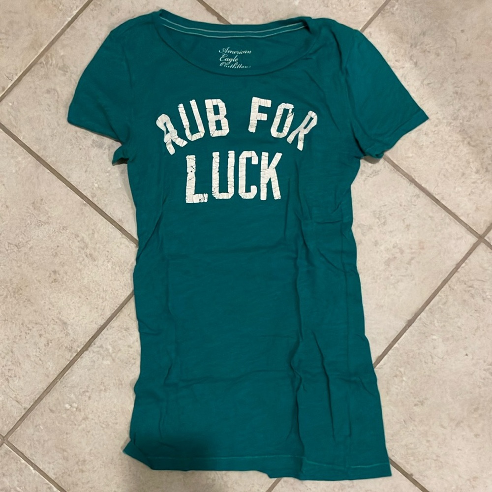 🌺 Green Graphic Tee - Rub for Luck